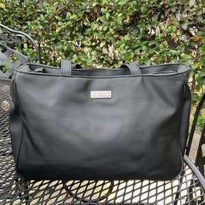 Sharp Black Valencia Collection Double Strap Bag!